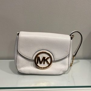 White Michael Kors Crossbody